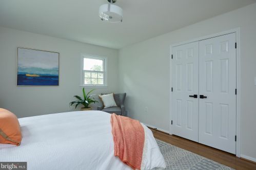 2405 Blue Valley Dr, Silver Spring MD 20904-5206 exterior