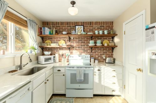 9166 1500, Taylorsville, UT 84088-6533