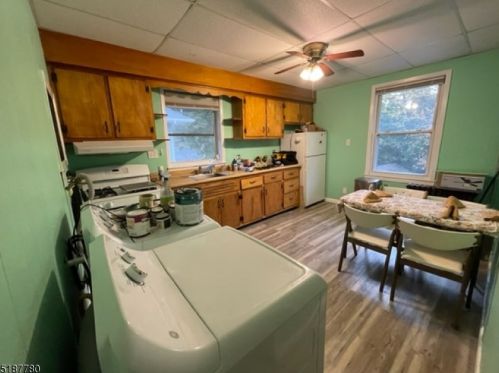 85 Christopher St, Montclair NJ  07042-4231 exterior