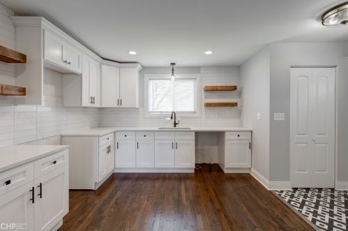 9925 Emerald Ave, Chicago IL  60628-1033 exterior