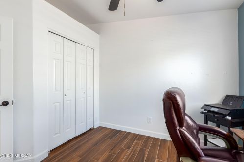 3272 Alexanderwood Dr, Tucson AZ 85746-1081 exterior