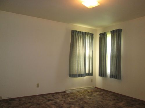 2302 12 St, Manitowoc WI 54220-3203 exterior