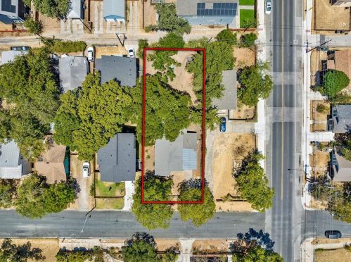 1806 14th St, Austin TX  78702-1204 exterior