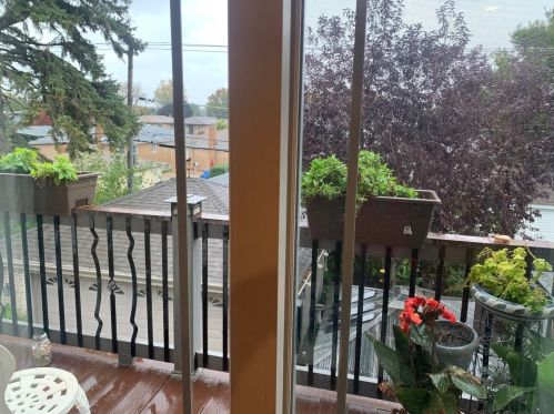 4914 Greenwood Ave, Chicago IL 60615-2816 exterior