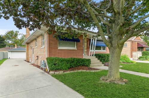 9850 Spaulding Ave, Chicago, IL 60805-3046