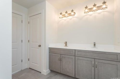 197 Elise Dr, Middletown NY 10941 exterior