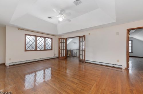 12 Fox Chase Rd, Parsippany NJ 07834-3001 exterior