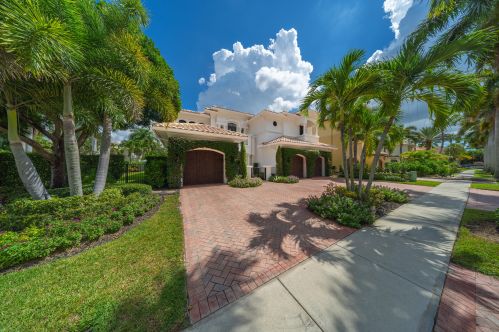 17830 Monte Vista Dr, Boca Raton FL  33496-1054 exterior