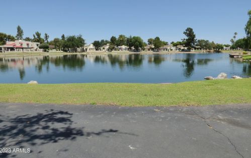 11026 28th Dr, Phoenix AZ  85029-4333 exterior