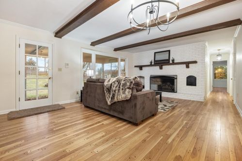 213 Harwick Dr, Pittsburgh PA  15235-5331 exterior