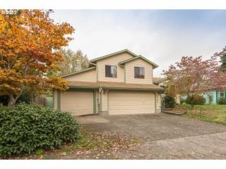 15931 Hancock St, Portland, OR 97230-5287
