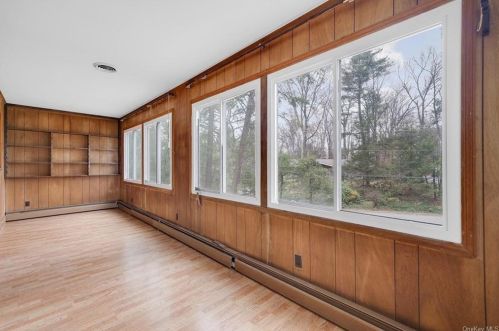 56 Pleasant Rdg Dr, Poughkeepsie NY 12603-5600 exterior