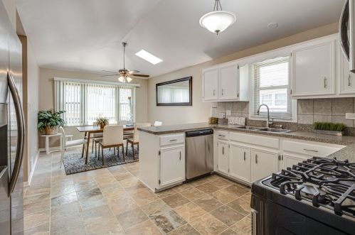 3161 85 St, Chicago IL 60652-3428 exterior