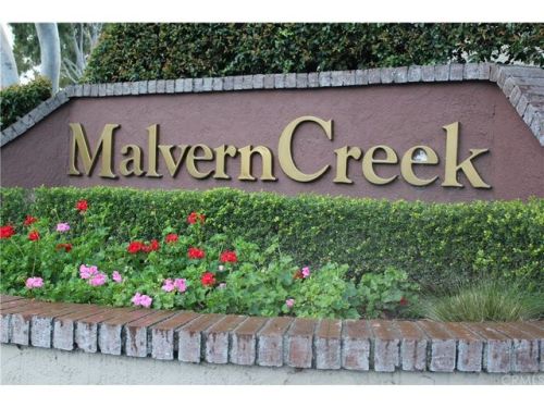 811 Creekside Dr, Fullerton, CA 92833-5001