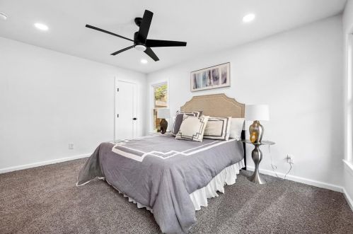 2521 Amelia St, Dallas TX  75235-8222 exterior