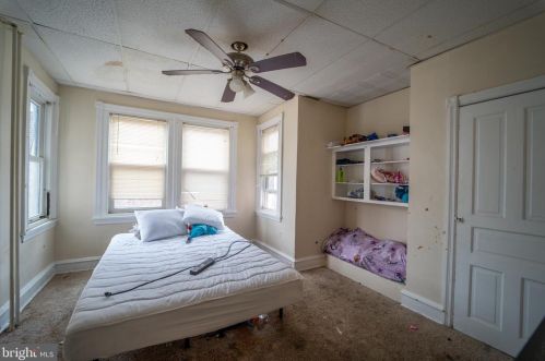 5614 3 St, Philadelphia PA 19120-2318 exterior