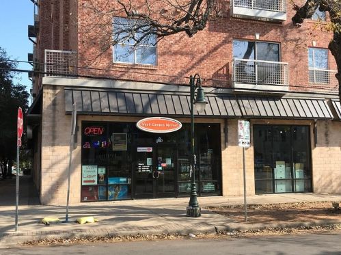 901 22nd St, Austin TX  78705-5469 exterior