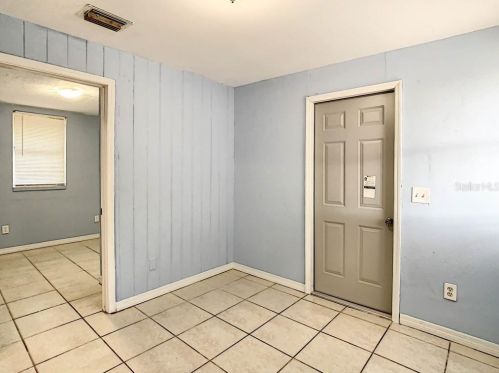 1508 Waters Ave, Tampa FL 33604-2724 exterior