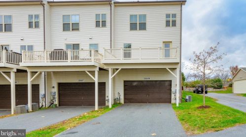 22559 Clarksburg Rd, Clarksburg MD 20871-9486 exterior