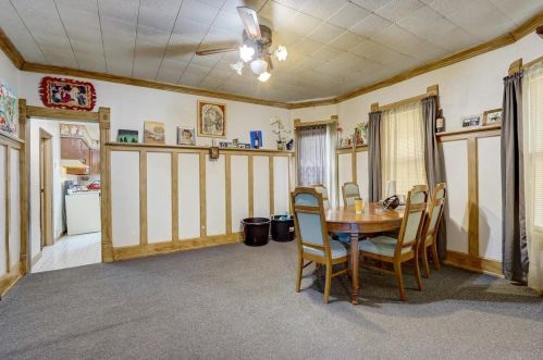 2446 Burrell St, Milwaukee WI 53207-1521 exterior