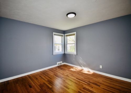 260 Pheland St, Springfield MA  01109-1320 exterior