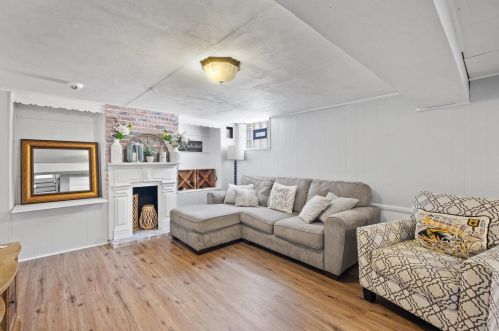 1540 Berry Rd, Saint Louis MO 63119-1241 exterior