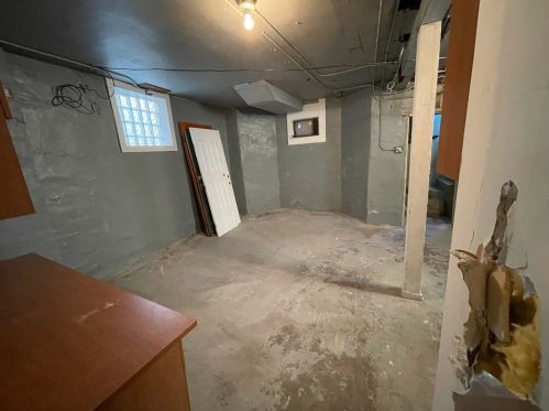 6320 Paulina St, Chicago IL 60660-1111 exterior