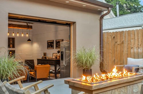 1411 Potter Ave, Milwaukee WI 53207-2115 exterior