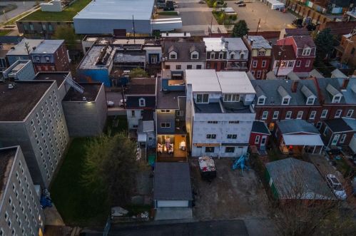 4724 Hatfield St, Pittsburgh PA  15201-2921 exterior