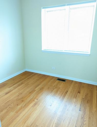 2432 32nd Pl, Chicago IL 60608-6754 exterior