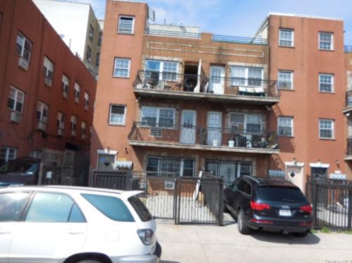 1551 Bruckner Blvd, Bronx NY 10472-6408 exterior