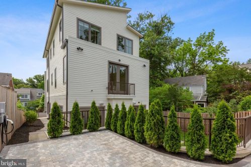 4929 Sherier Pl, Washington DC  20016-3319 exterior