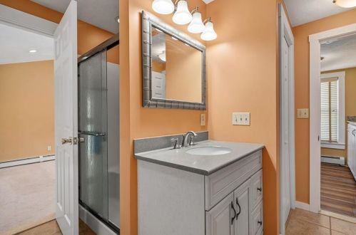 195 Congress St, Woonsocket RI  02895-4859 exterior