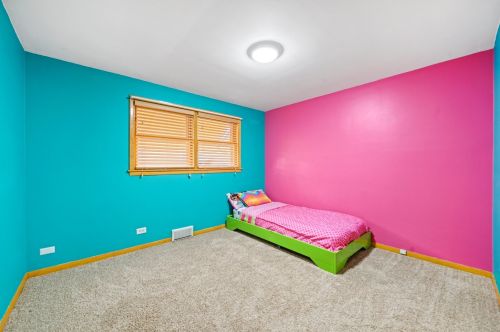 5838 59th St, Chicago IL 60629-3907 exterior