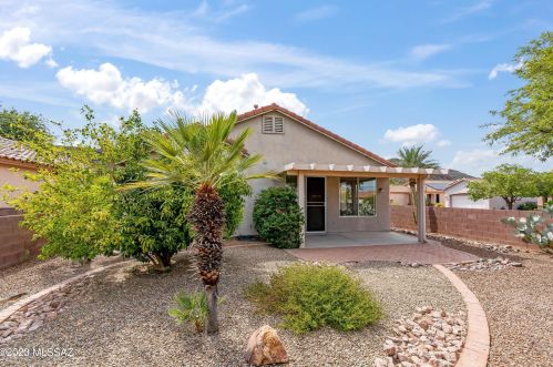 9246 Crimson Stone Pl, Tucson AZ  85743-5458 exterior