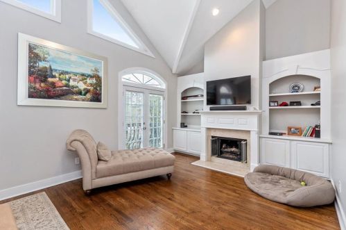 2464 Brookhaven Hts Ct, Atlanta GA 30319-5243 exterior