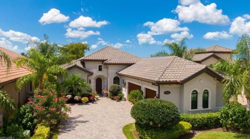 6718 Canwick Cove Cir, Naples FL 34113-3201 exterior