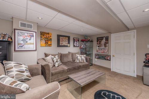 2947 Juniper St, Philadelphia PA 19148-4950 exterior