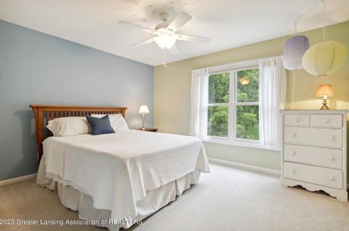 4406 Carmine Ct, Dewitt MI 48820-9183 exterior