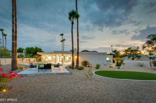 9919 47th Pl, Phoenix AZ  85028-4242 exterior