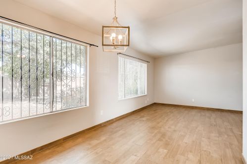 9201 6 St, Tucson AZ 85719-5226 exterior