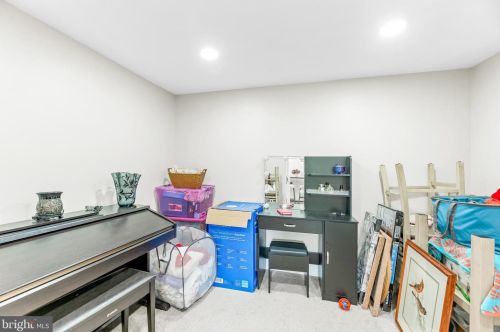 151 Plum Point Rd, Huntingtown MD 20639-8303 exterior