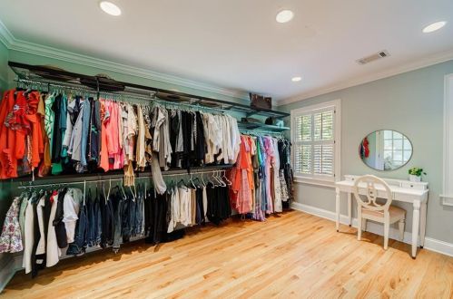 305 Drummen Ct, Atlanta GA 30328-2658 exterior