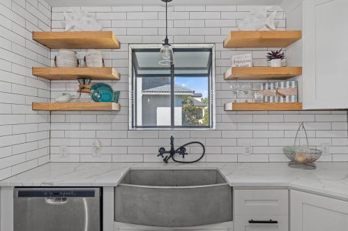 4532 Bayside Dr, Milton FL  32583-8422 exterior