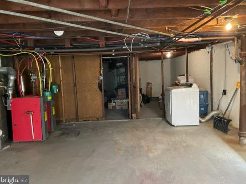 6312 10th St, Philadelphia PA 19141-3804 exterior