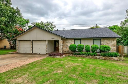 2005 Abbey Cir, Austin, TX 78727-4401
