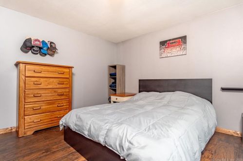 23 Orleans Ave, Killingly CT 06239-2227 exterior