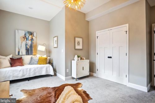 900 Prospect St, Silver Spring MD  20912-6875 exterior