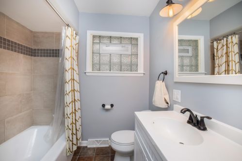 4455 104, Milwaukee WI 53227-4114 exterior