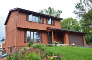 7009 Gladstone Dr, Madison, WI 53719-2139
